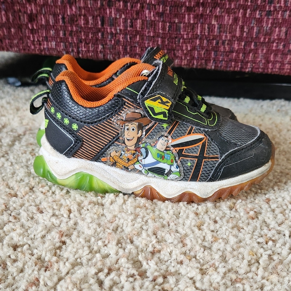 Toddler Tennis Shoes